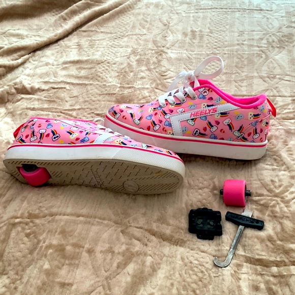 Heelys Shoes Heelys Poshmark